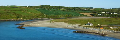 Luxury Apartment  Charming Coastal Town / Rosscarbery on The Wild Atlantic W