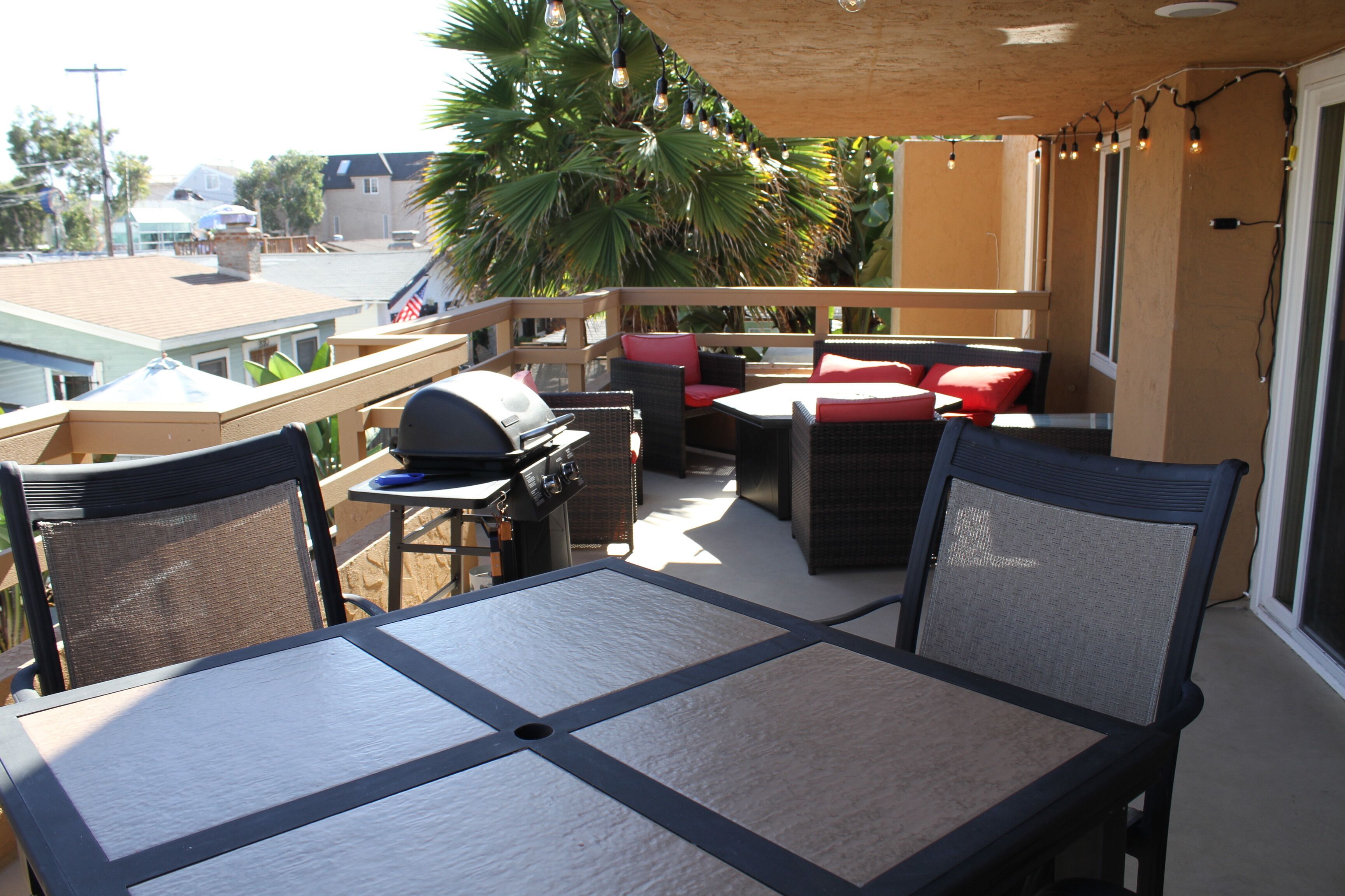 LOCATION AND VALUE! 3 Bedrooms, 2 Bathrooms, 1 Parking Spot, With Water Views