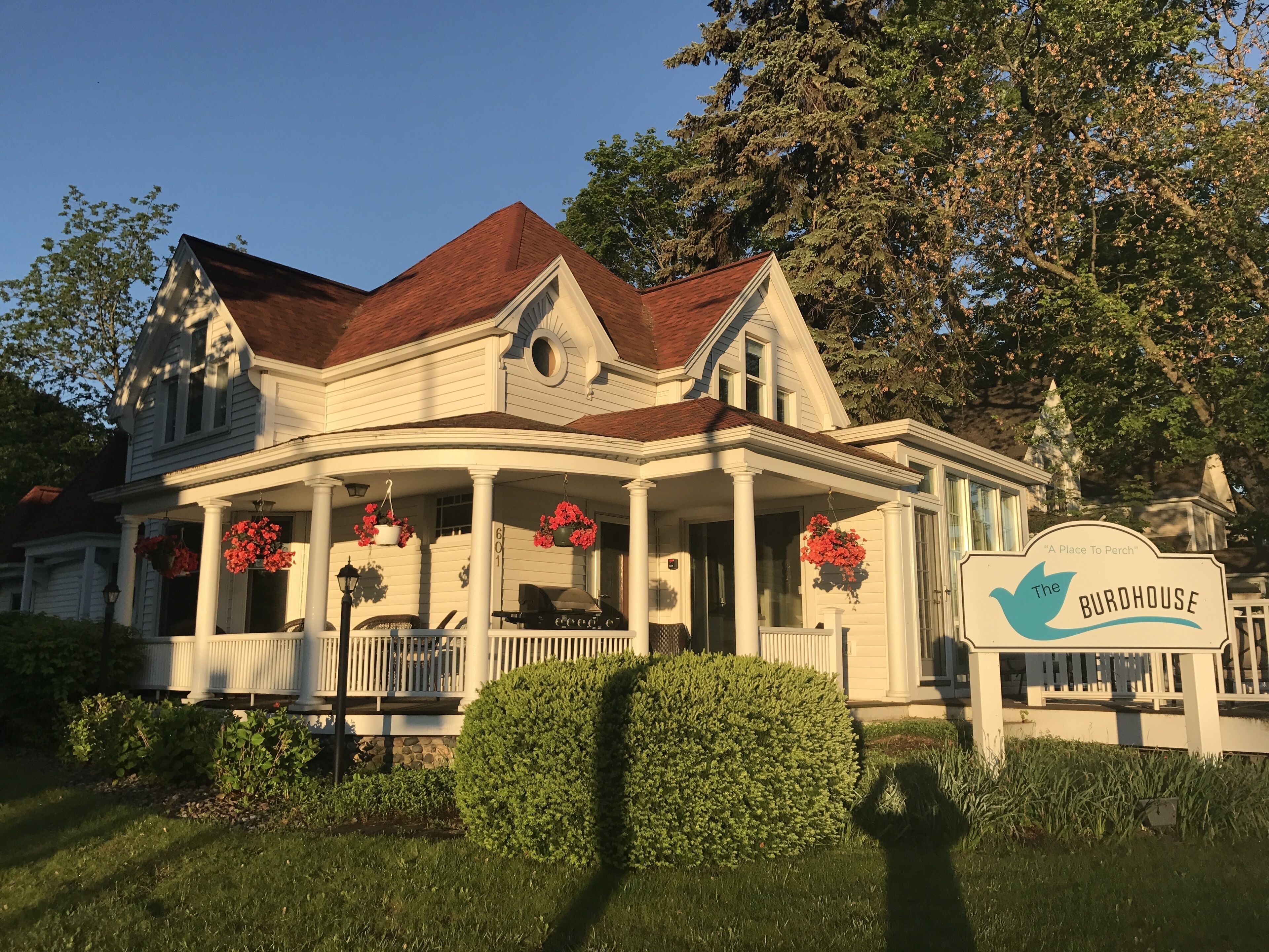 Downtown Traverse City. Beautiful completely remodeled, modern home