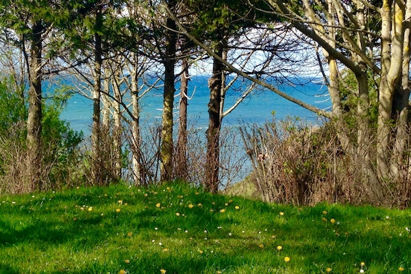Beautiful lookouts and nature trails to explore on site