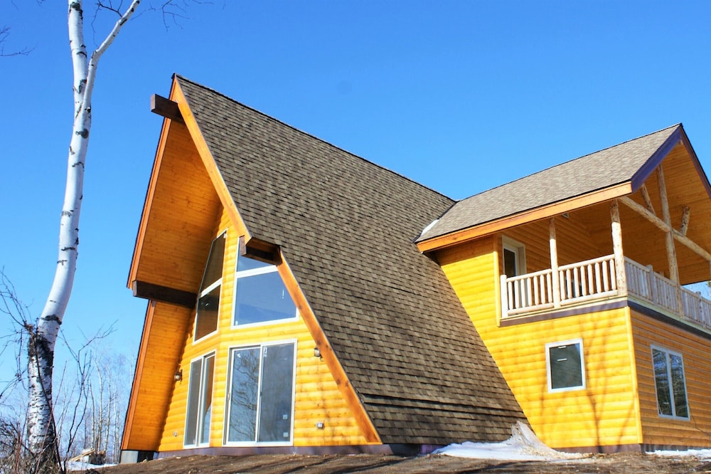 Sanctuary on the North Shore of Lake Superior