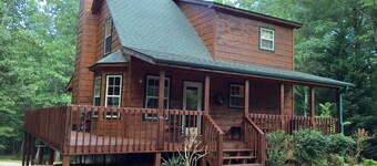 Great Specials-Lovely Nature Cabin on 3 Acres!
