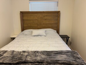 2 makuuhuonetta, ilmainen Wi-Fi, vuodevaatteet