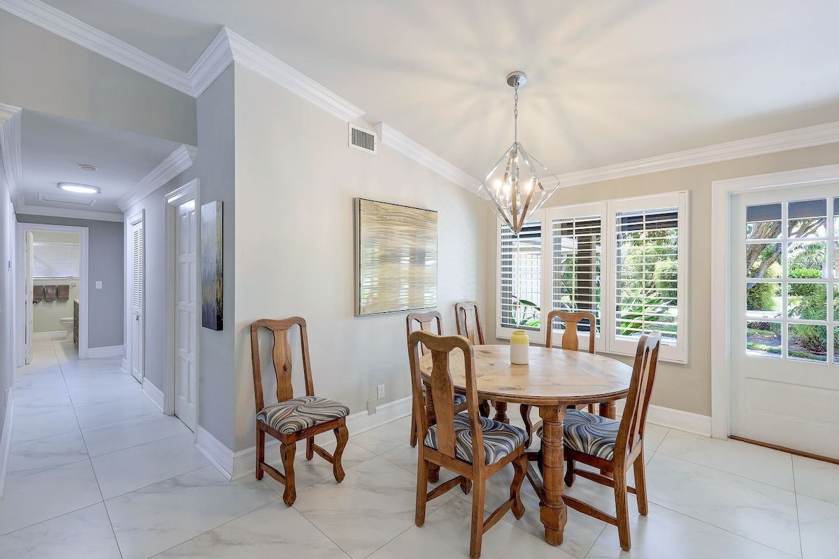 Photo 18 of Spectacular Vacation Heated Pool/Spa Home 12 Minute Walk to Beach
