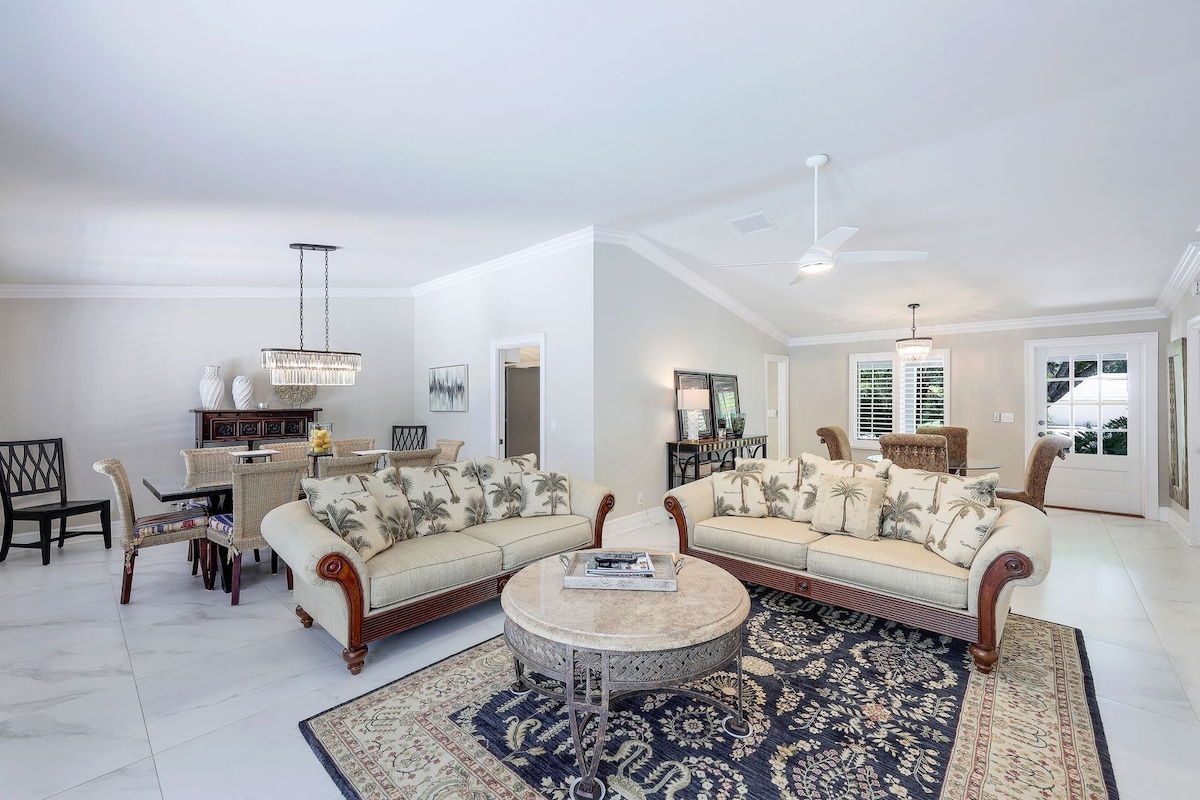 Photo 8 of Spectacular Vacation Heated Pool/Spa Home 12 Minute Walk to Beach