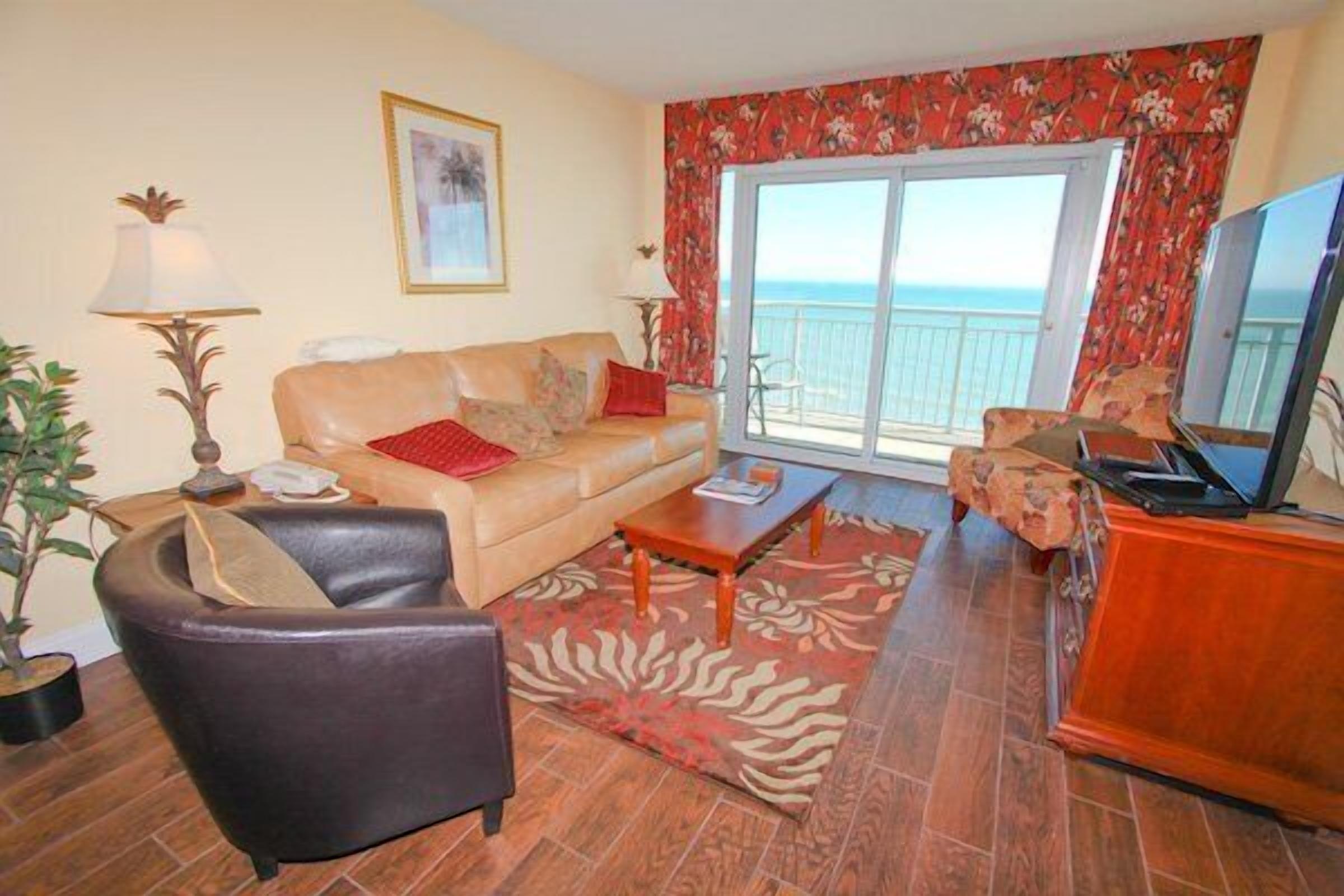 3BR, 3BA Double Oceanfront Balcony-2 night Labor Day week OPEN!