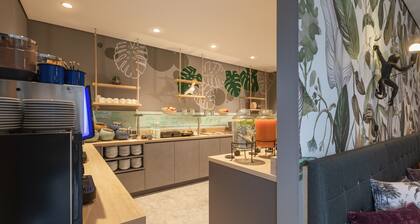 Holiday Inn - the niu, Crusoe Bremen Airport by IHG