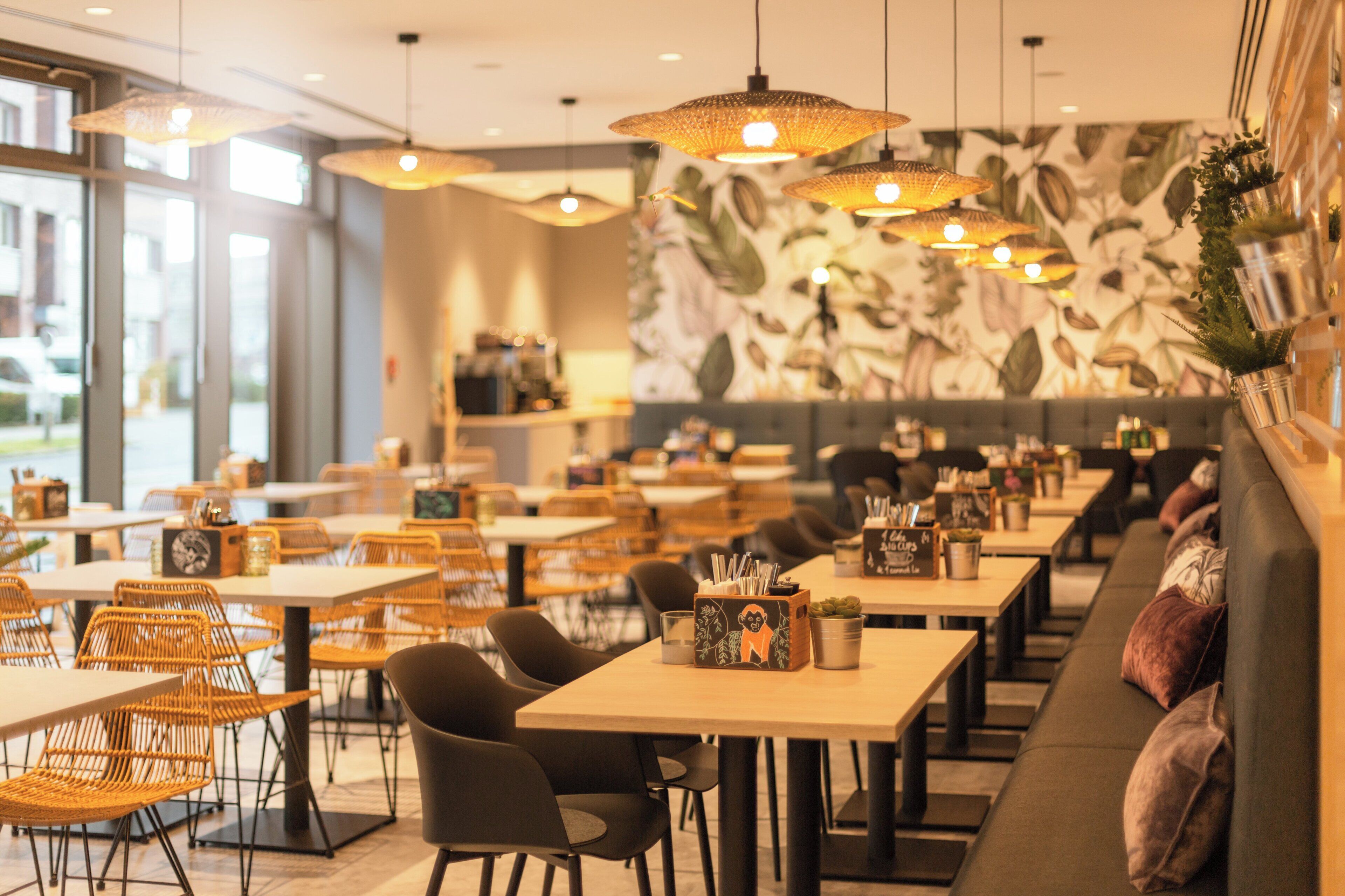 Photo - Holiday Inn - the niu, Crusoe Bremen Airport by IHG