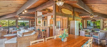 "Paulele Beach House" Perfect Hanalei location & great views