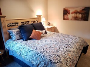 3 bedrooms, iron/ironing board, free WiFi, bed sheets