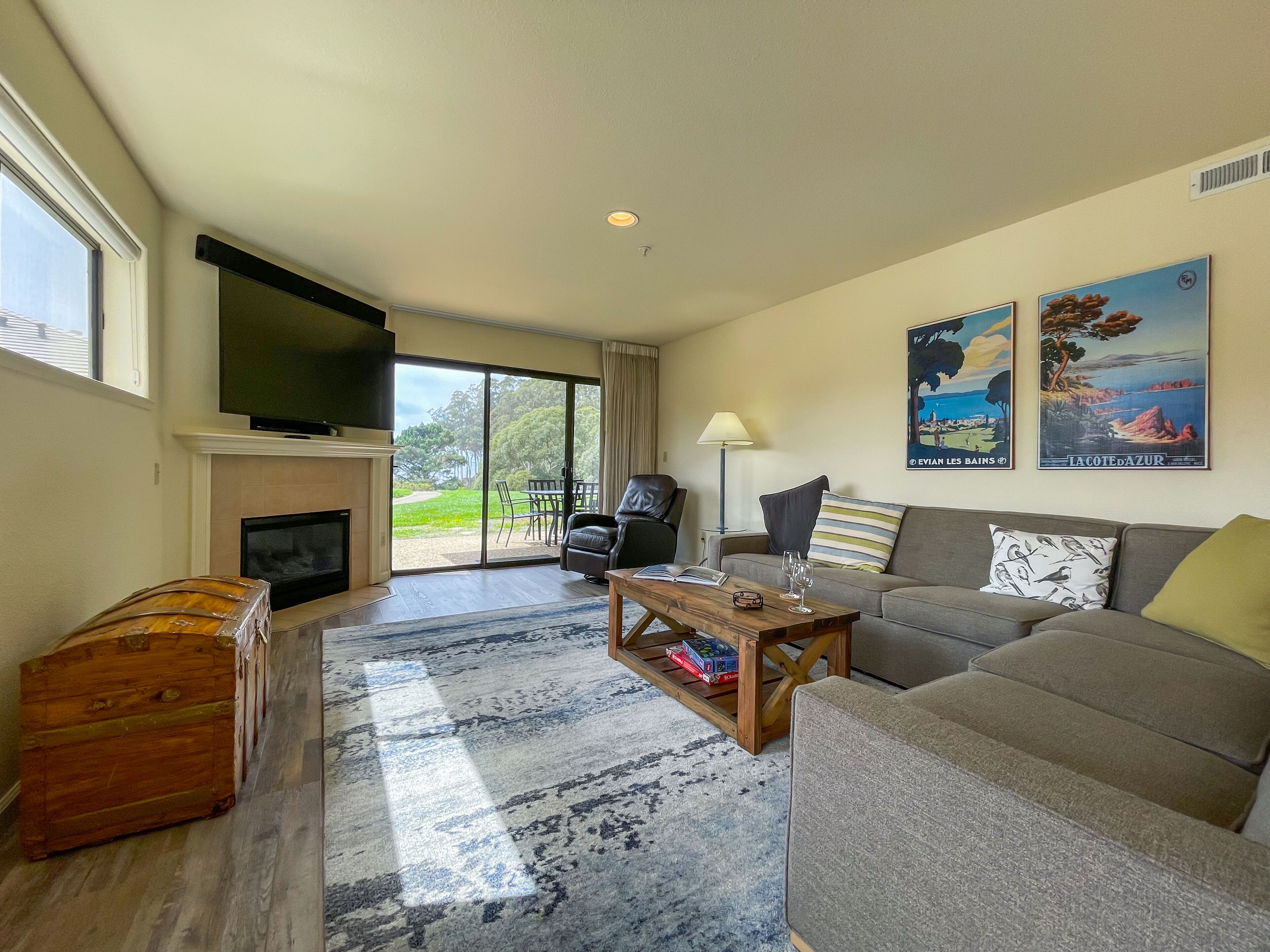 Beautiful Seascape Resort condo steps from the beach and pool!