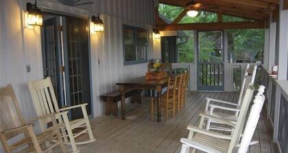 Charme Bear Paw Cabine avec vue spectaculaire du lac Hiwassee