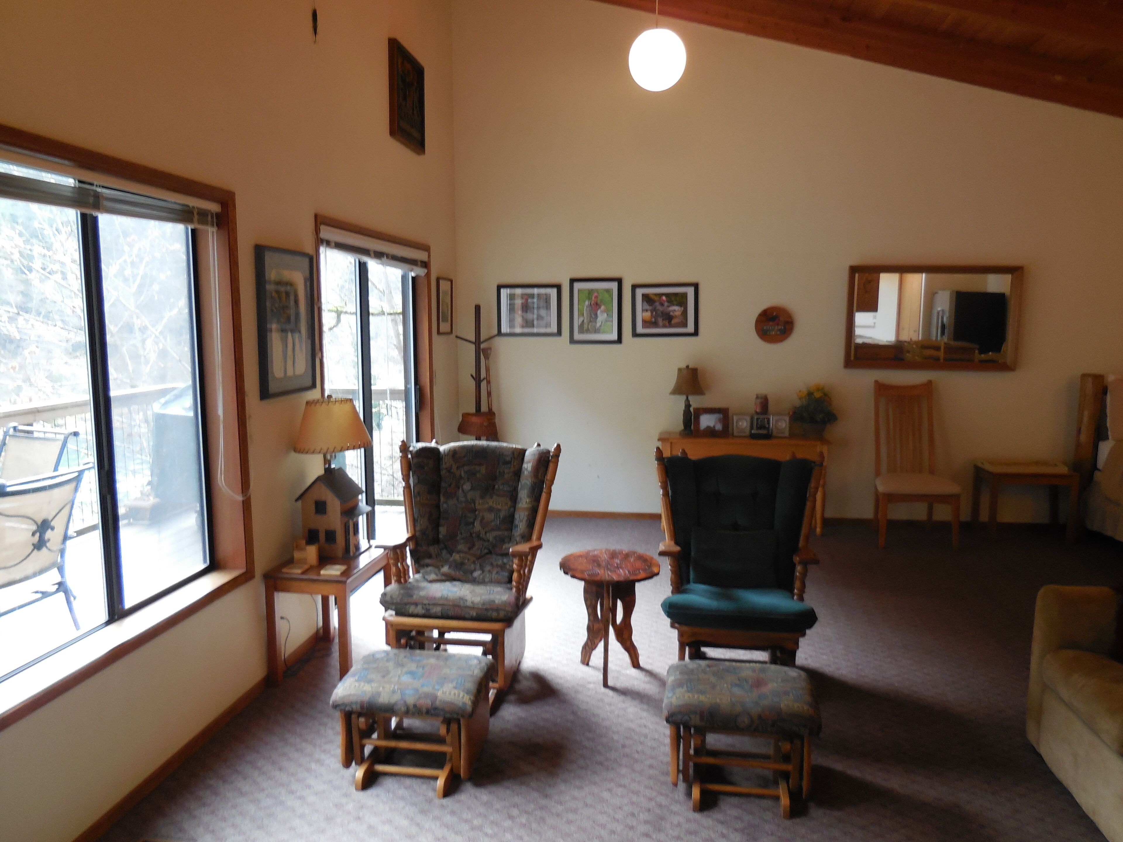 River Vista, Maple Home