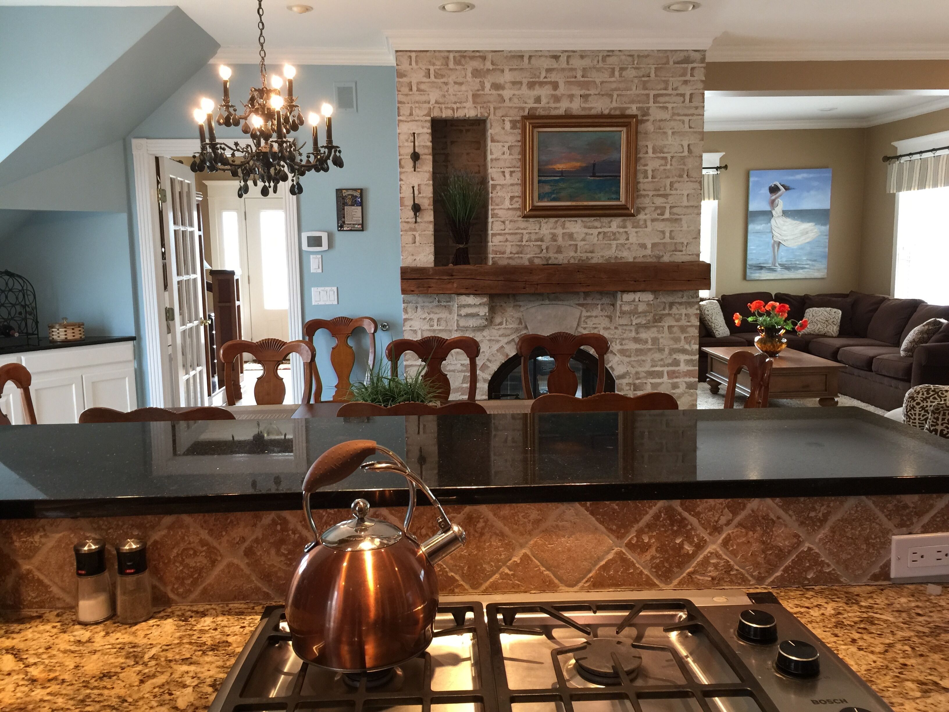 Steps To The Beach & 2 Blocks To Downtown Frankfort - Sleeps 10-11