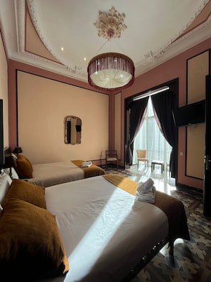 3 soveværelser, pengeskab på værelset, strygejern/strygebræt