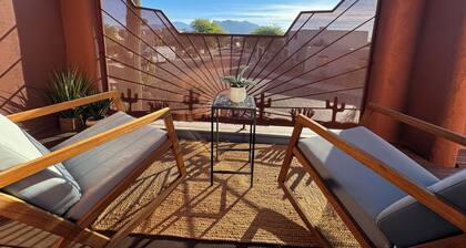 Beautiful Santa Fe Home, Golfer's & Hiker's paradise, 20 minute drive from UofA.