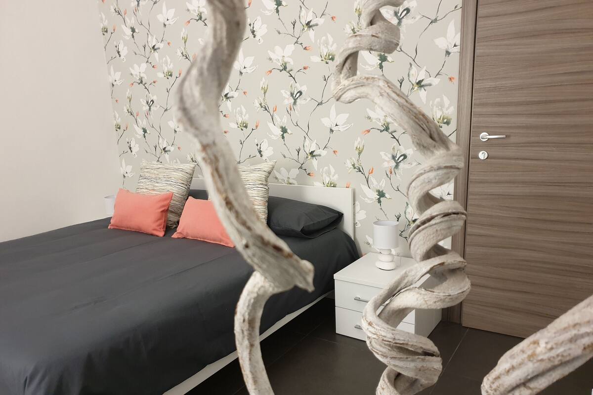 Junior Suite | 1 bedroom, premium bedding, down comforters, pillowtop beds