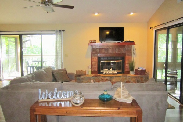 Den with Sectional Sofa and Smart TV-Access to Deck and Screen Porch