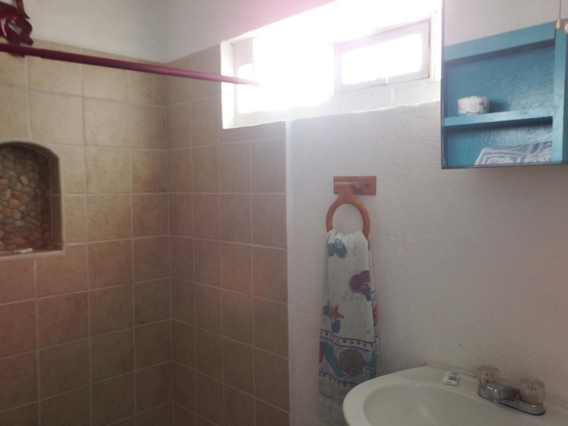 This little beach front house is perfect for your vacation at the beach.