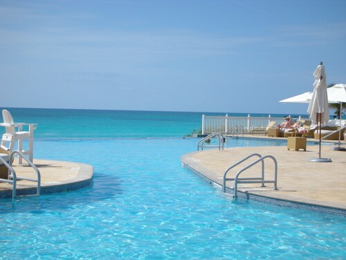 Exclusive Resorts World Bimini Casino & Marina