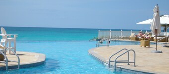 Exclusive Bimini Bay Resort at Resorts World Casino & Marina