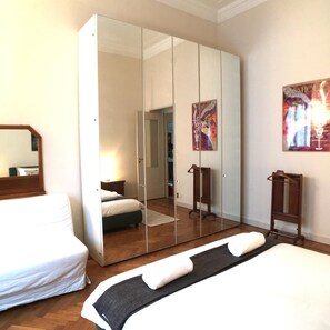 1 Schlafzimmer, Bügeleisen/Bügelbrett, kostenloses WLAN, Bettwäsche