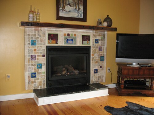 Beautiful Mountain View, Secluded Romantic, Family Friendly, WiFi, discounted