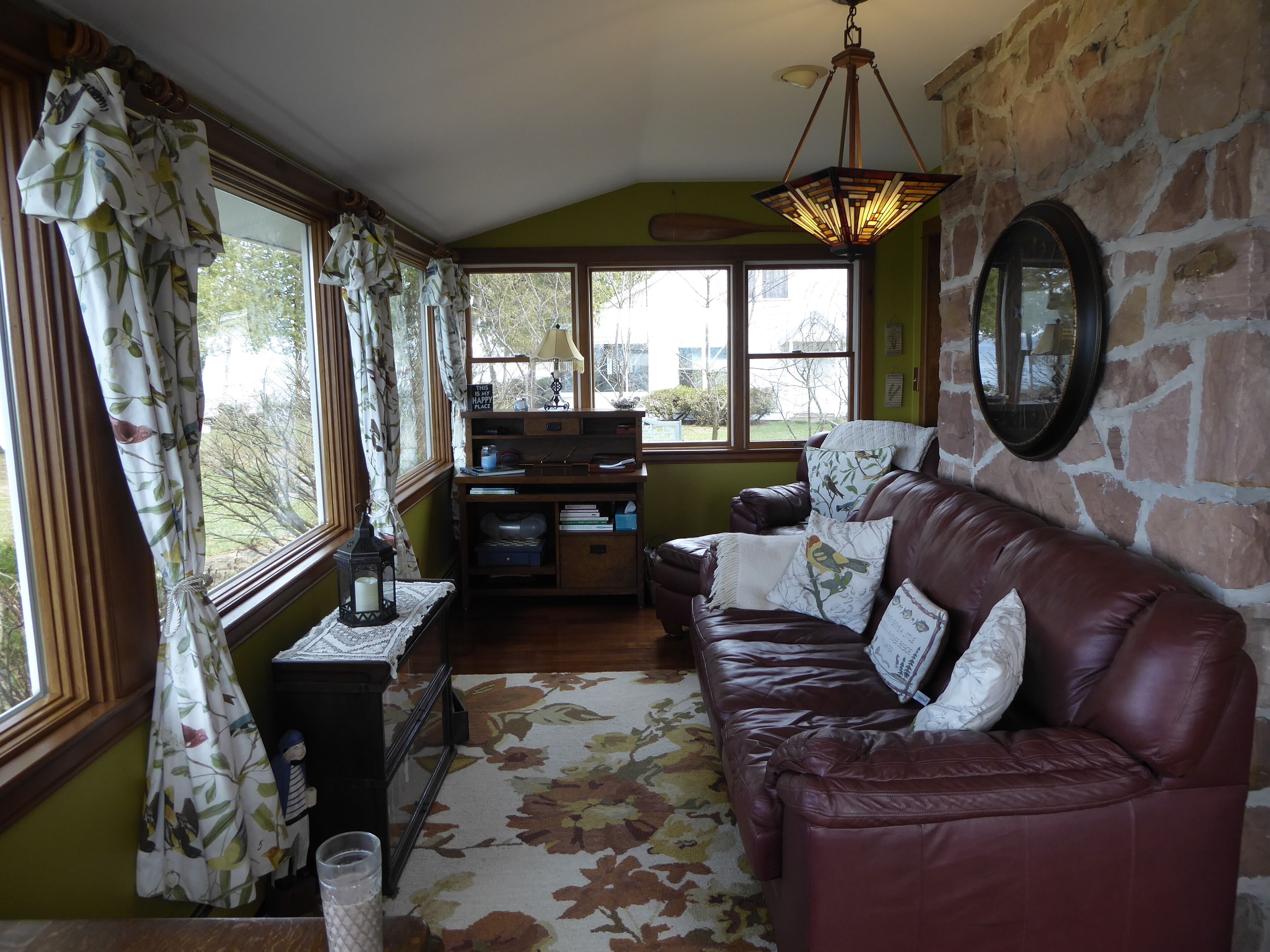 Spacious Waterfront Home In Thousand Islands!