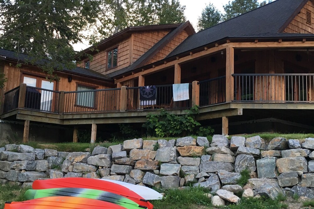Beautiful Newer Waterfront Home