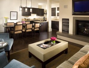 Smart TV, fireplace, DVD player, video library