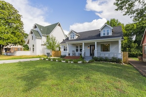 Exterior - The Hillview House in 12th South w/ Covered Pergola & Firepit! (Nashville)