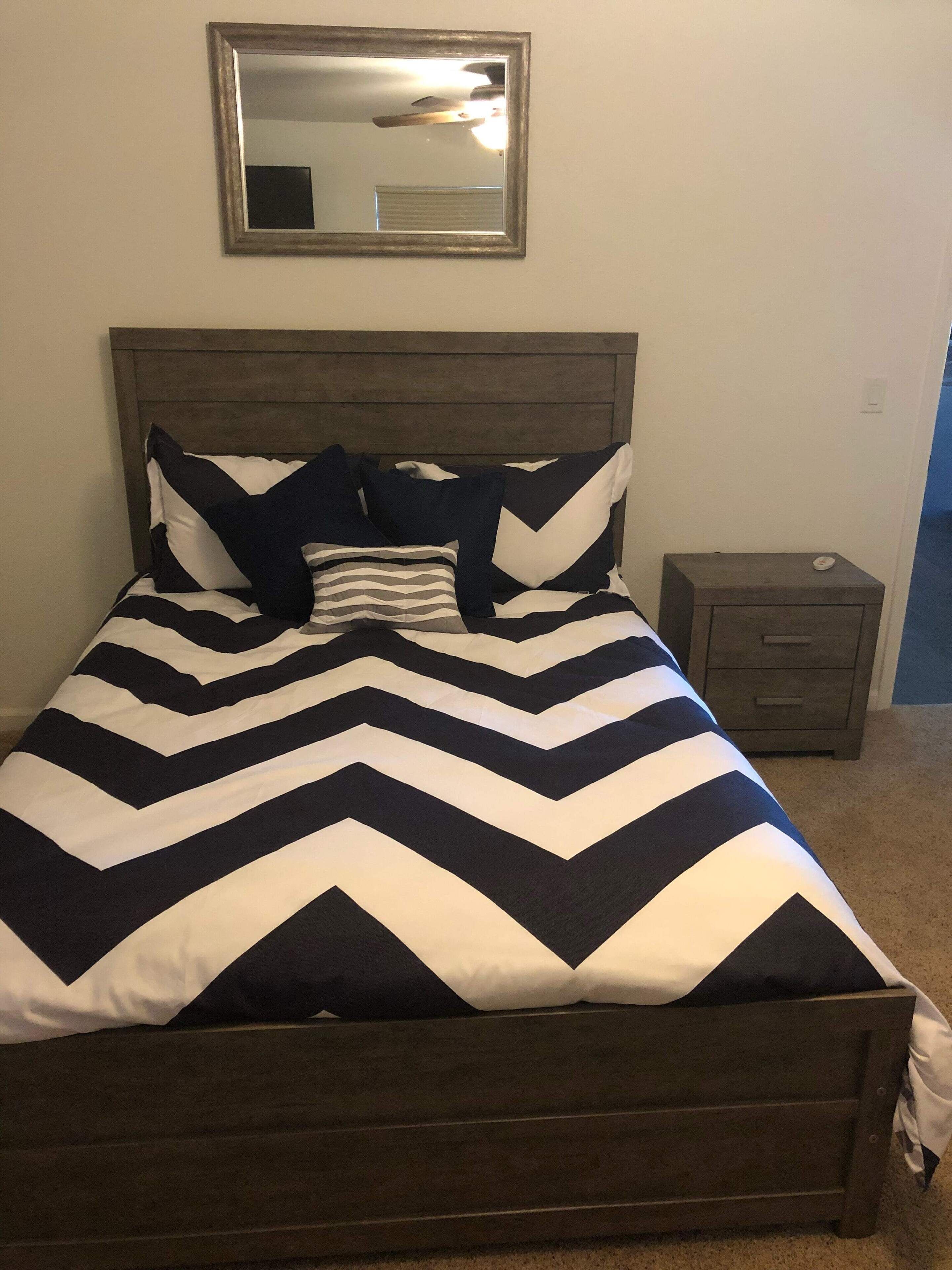 The Beautiful Lake Oroville Vacation Home with Gorgeous Lake Views!