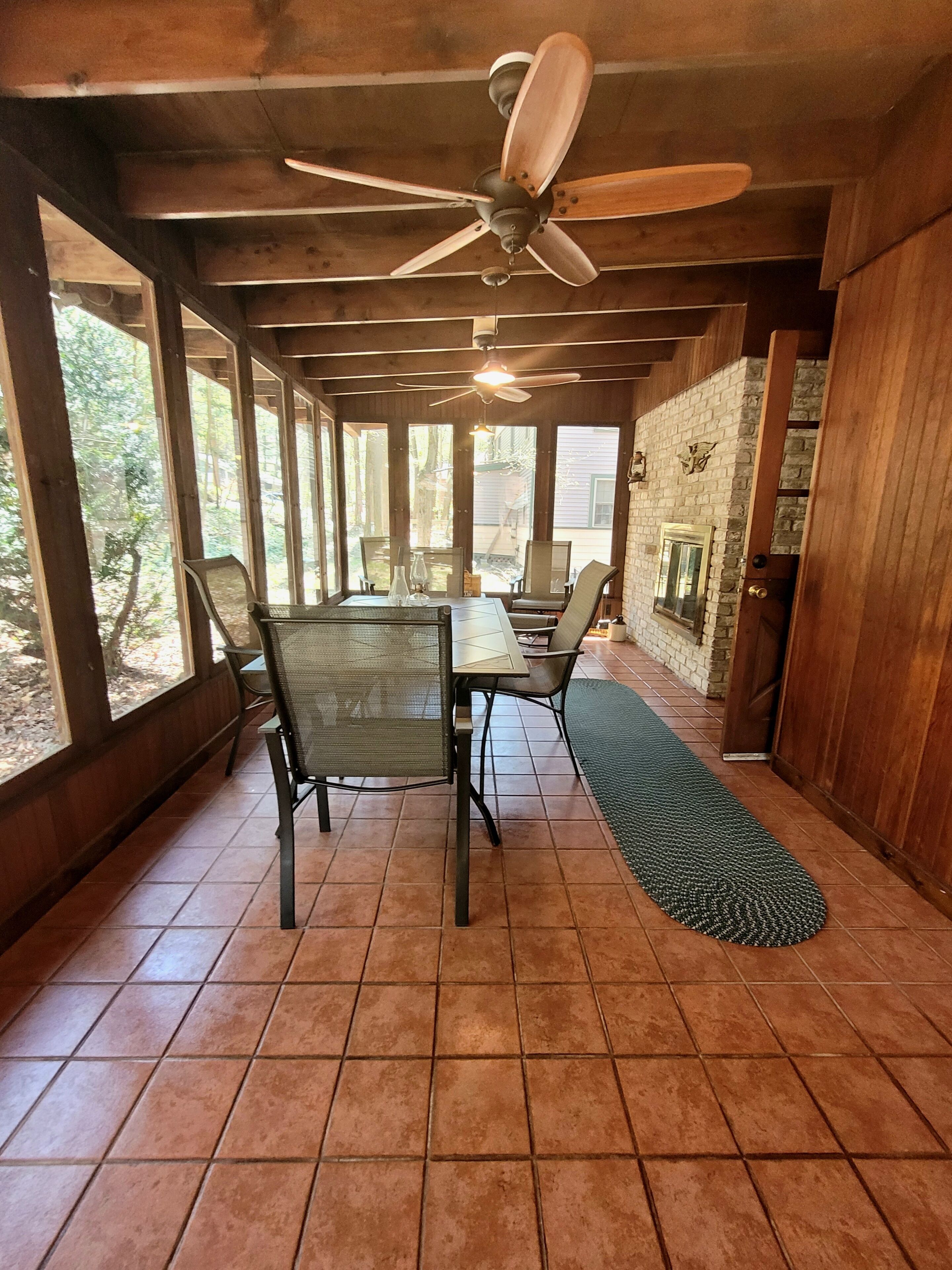 Dog Friendly Cottage with 2 Porches & 2 Fireplaces! Relax with Family & Friends