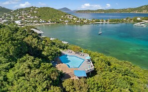 Pool - Romantic Getaway! Book Now! Amazing Views & Perfect for 2! Close to Pools (East End)