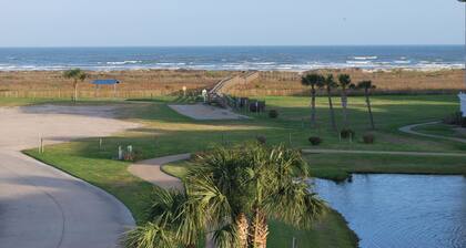Beachfront at Pointe West. Walk to the beach, the club and all the amenities.