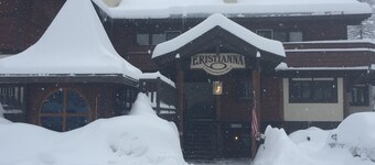 Kristinanna 2 BR Condo on Big Mountain - Great Summer Fun, Close to Glacier NP
