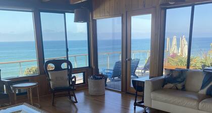 Oceanfront Home, Stone Steps Beach Access, Jacuzzi on Oceanfront Deck
