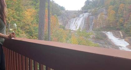 FALLING WATERS ~ 2b/2b SPECTACULAR VIEW HANGING OVER FALLS, UPSCALE FURNISHINGS.