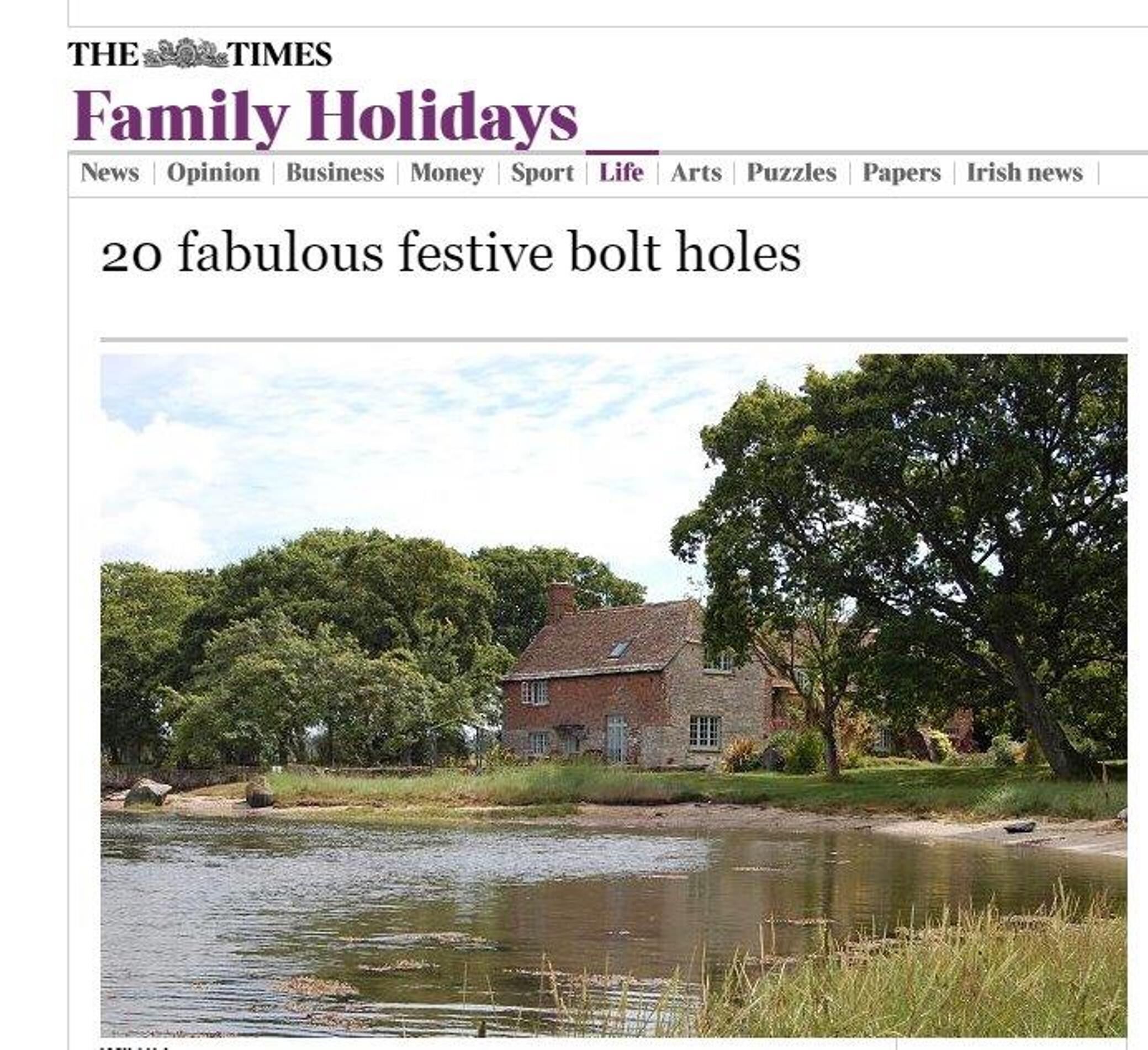 Waterfront Cottage on the Beach In Beautiful Dorset Countryside Sleeps 12