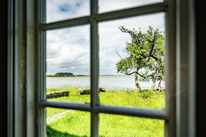 Interior - Waterfront Cottage on the Beach In Beautiful Dorset Countryside Sleeps 12 (Dorset)