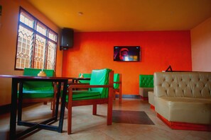 Interior - Everest House Hotel (Kisumu)