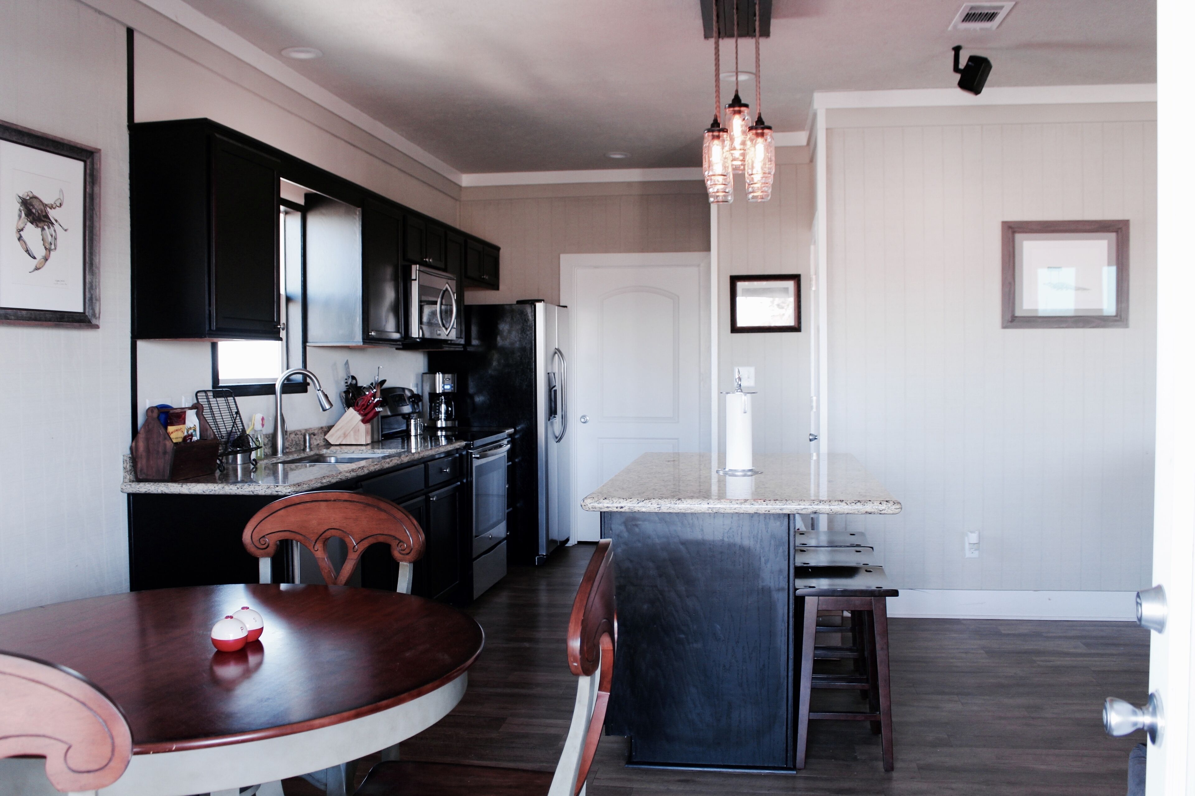 Beautiful Camp on Private Canal 409 Lake Breeze Rd