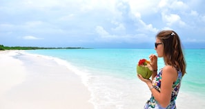 Private beach, white sand, beach umbrellas, beach towels