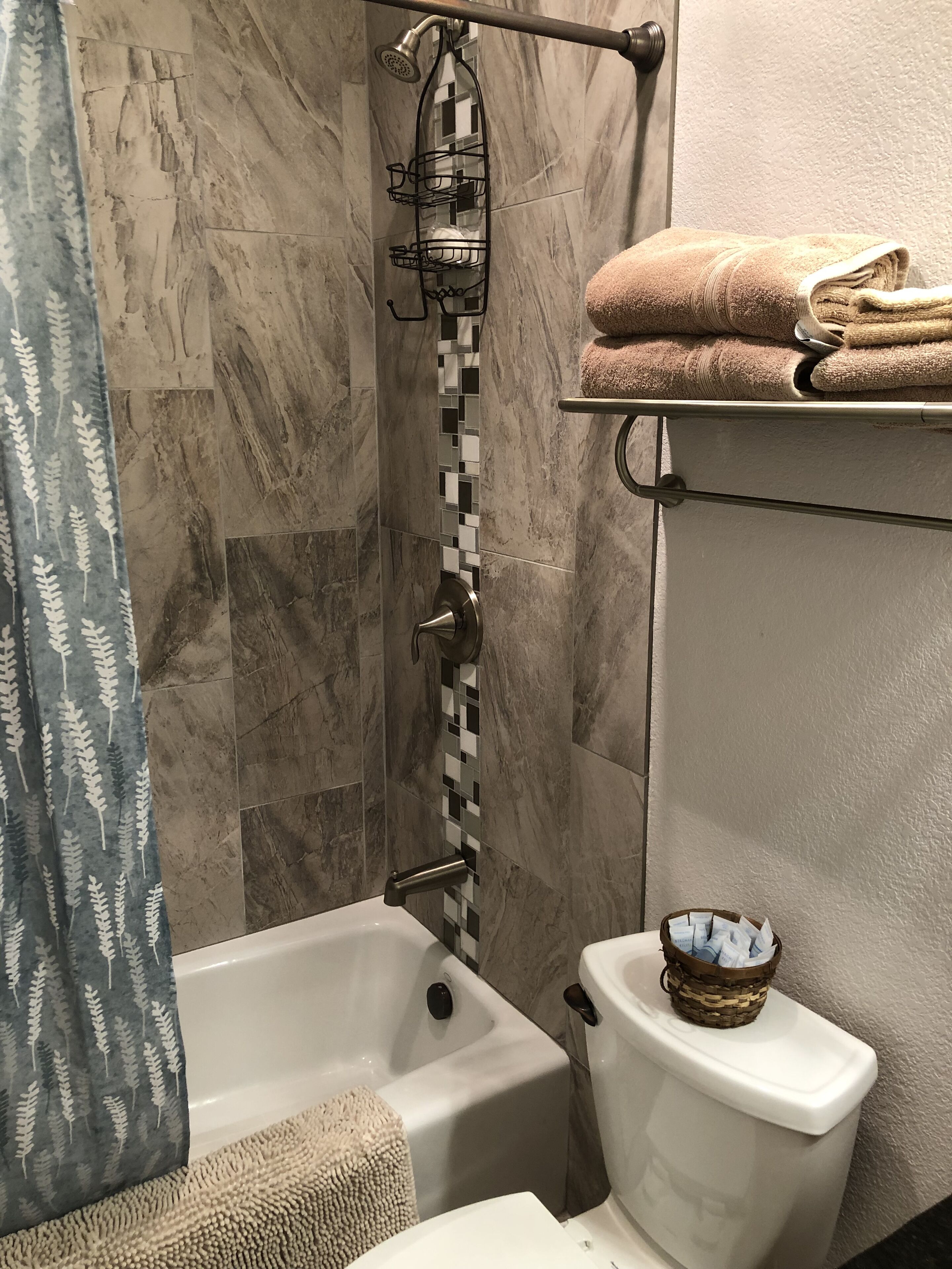 Custom Bull Lake Waterfront Home--3000 SQ Feet