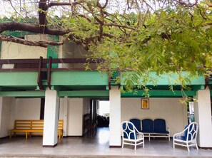 شرفة/رواق