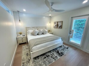 2 bedrooms, travel crib, free WiFi, bed sheets