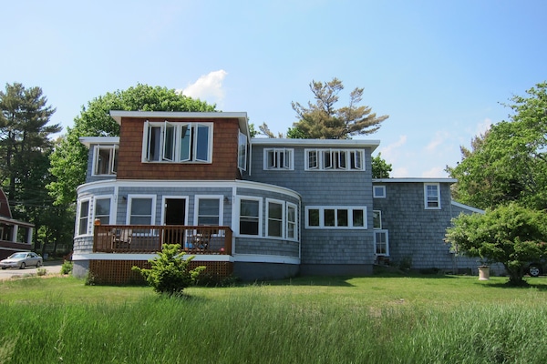 This cottage occupies the first floor of a two-cottage home.