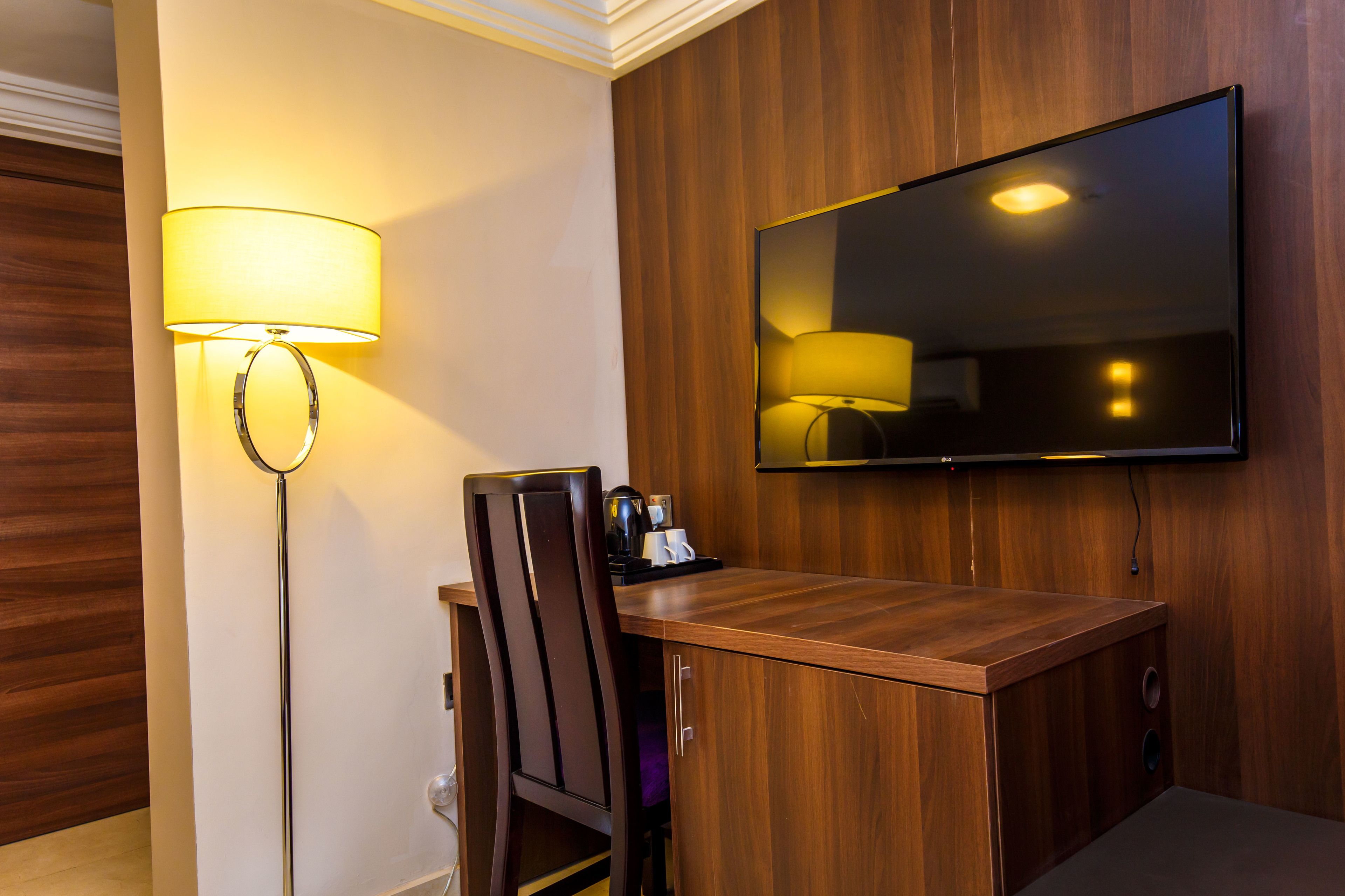 1 bedroom, free minibar items, in-room safe, individually decorated