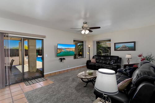 Tropical Paradise! Walking distance to Bridge/Channel! Huge Yard & Heated Pool