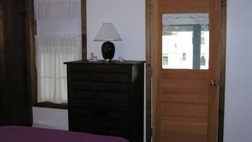 3 dormitorios, wifi gratis, ropa de cama